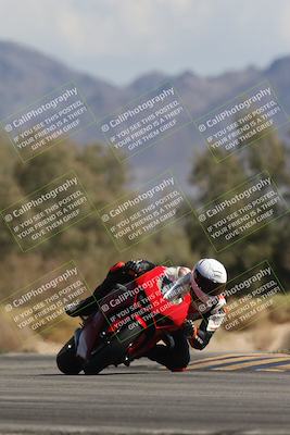 media/Oct-13-2025-Moto Forza (Mon) [[a66d839500]]/2-A Group/Session 4 Turn 7/